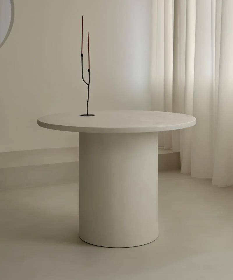 Mesa de Comedor Redonda en Microcemento Ethel