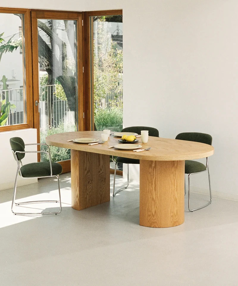 Mesa de Comedor Ovalada de Madera Lily (200 x 100 cm)