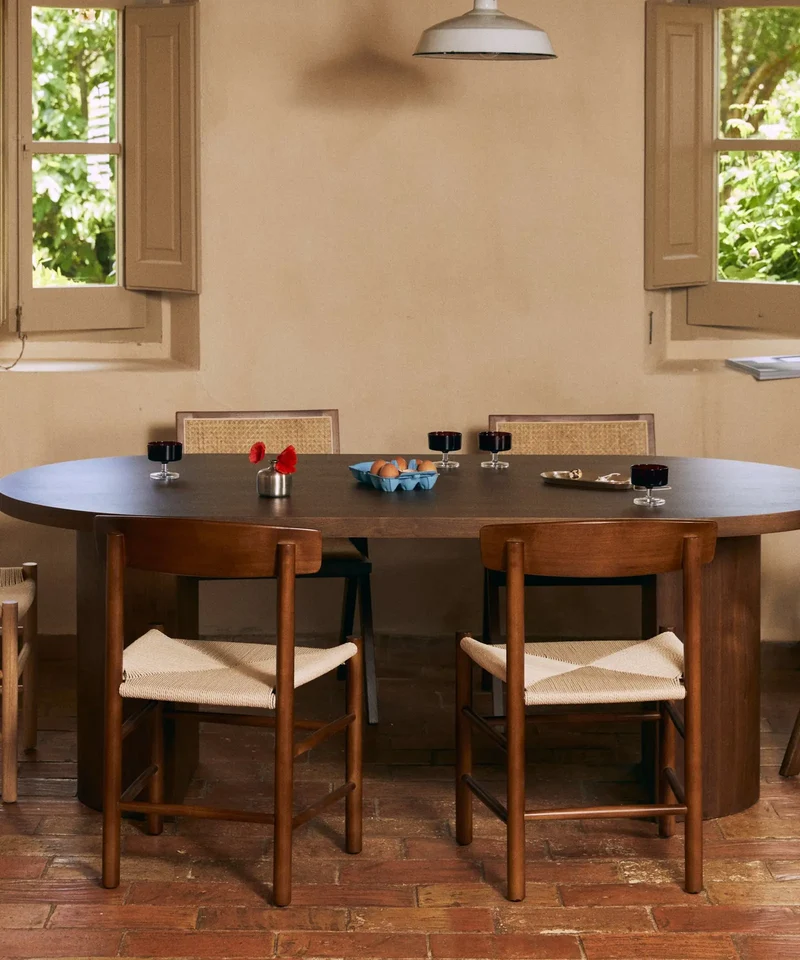 Mesa de Comedor Ovalada de Madera Lily (200 x 100 cm)