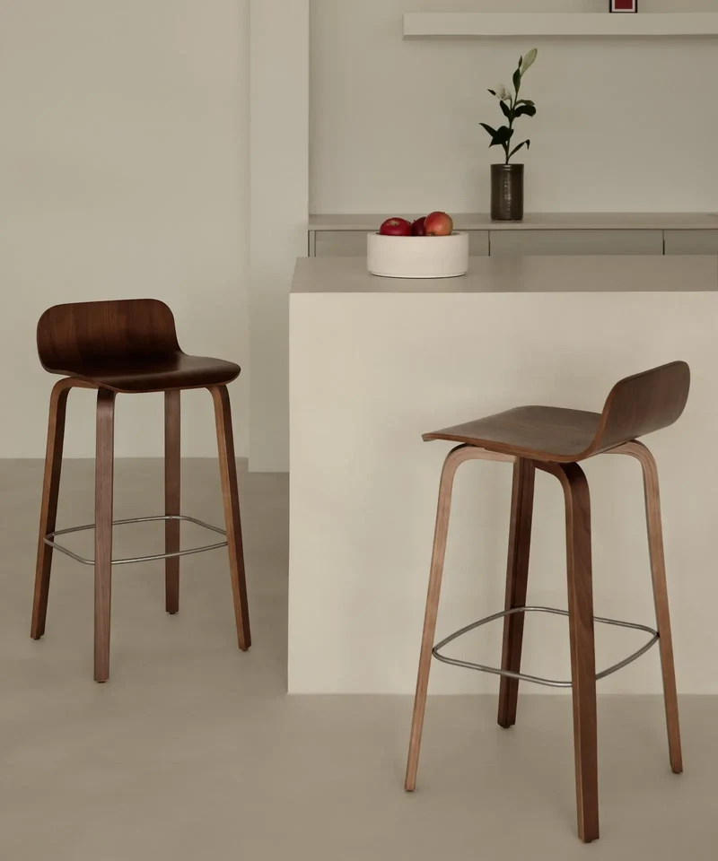 Taburete de madera Eira