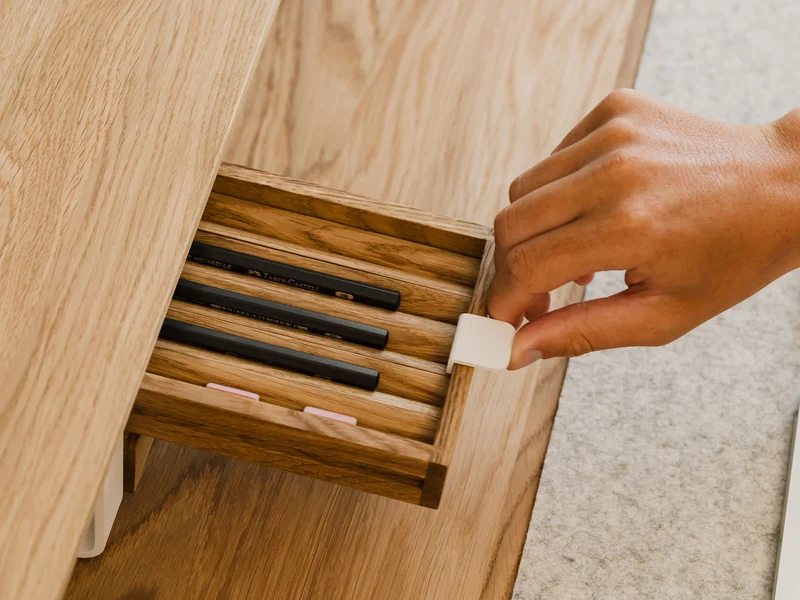 Pen Holder