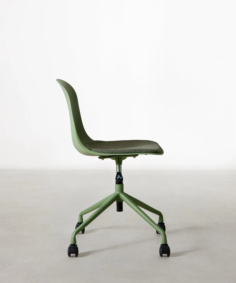 Silla de Oficina de Polipropileno y Asiento de Tela Annie