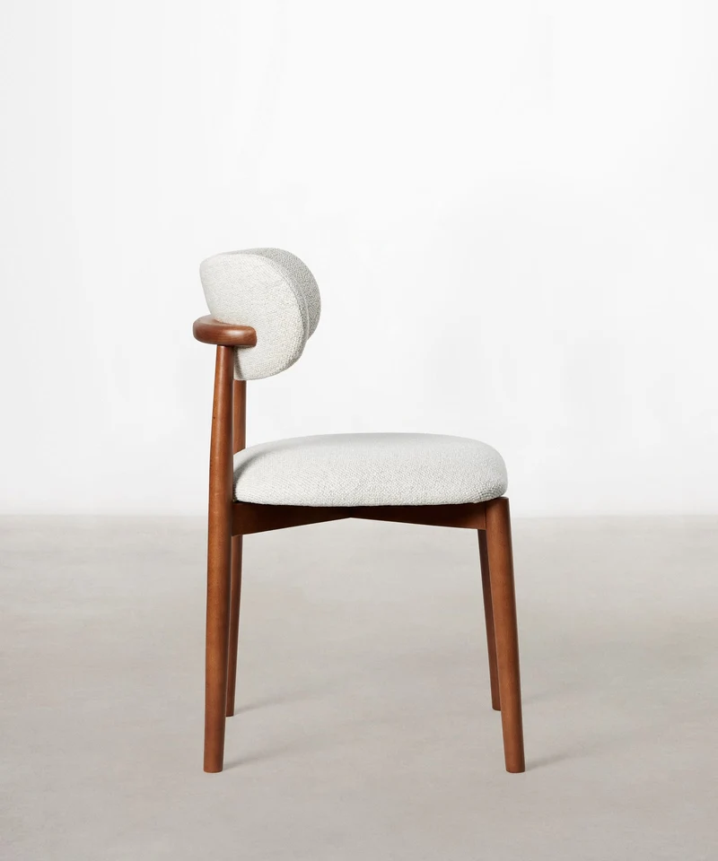Silla de Comedor en Madera y Tapizada Dean