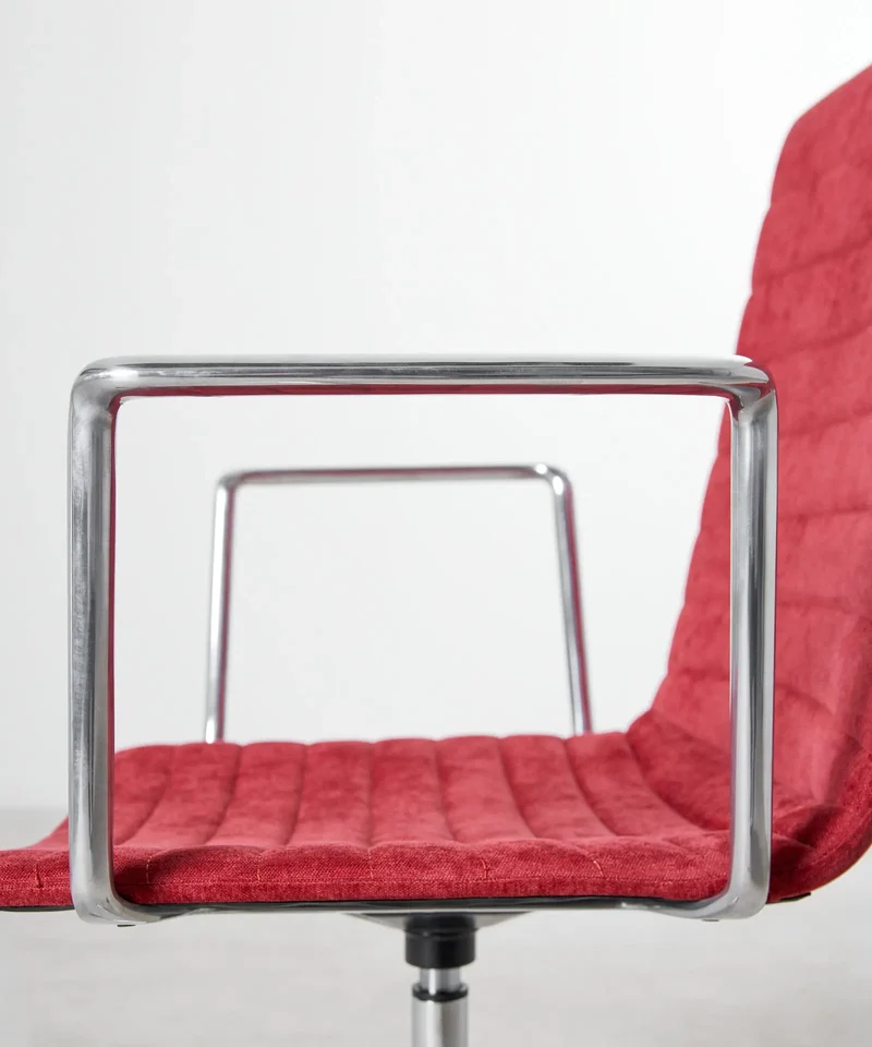 Silla de Escritorio Tapizada y Ajustable Jamie