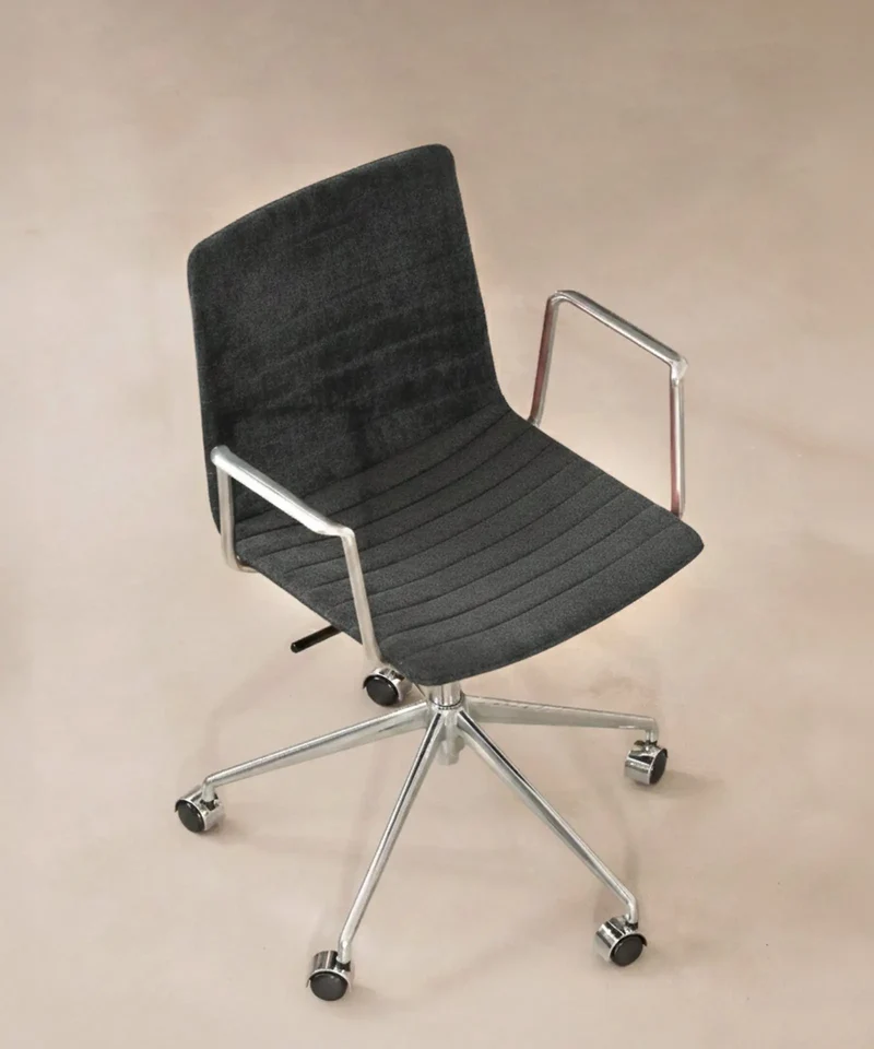 Silla de Escritorio Tapizada y Ajustable Jamie