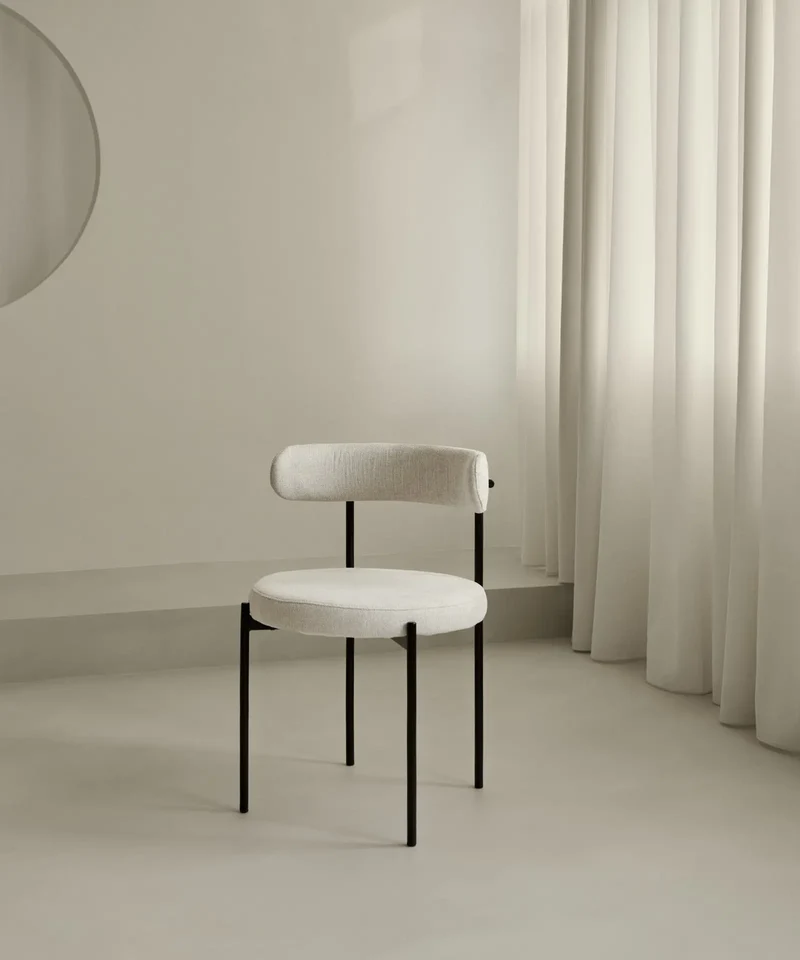 Silla de Comedor en Tela y Metal Alexia