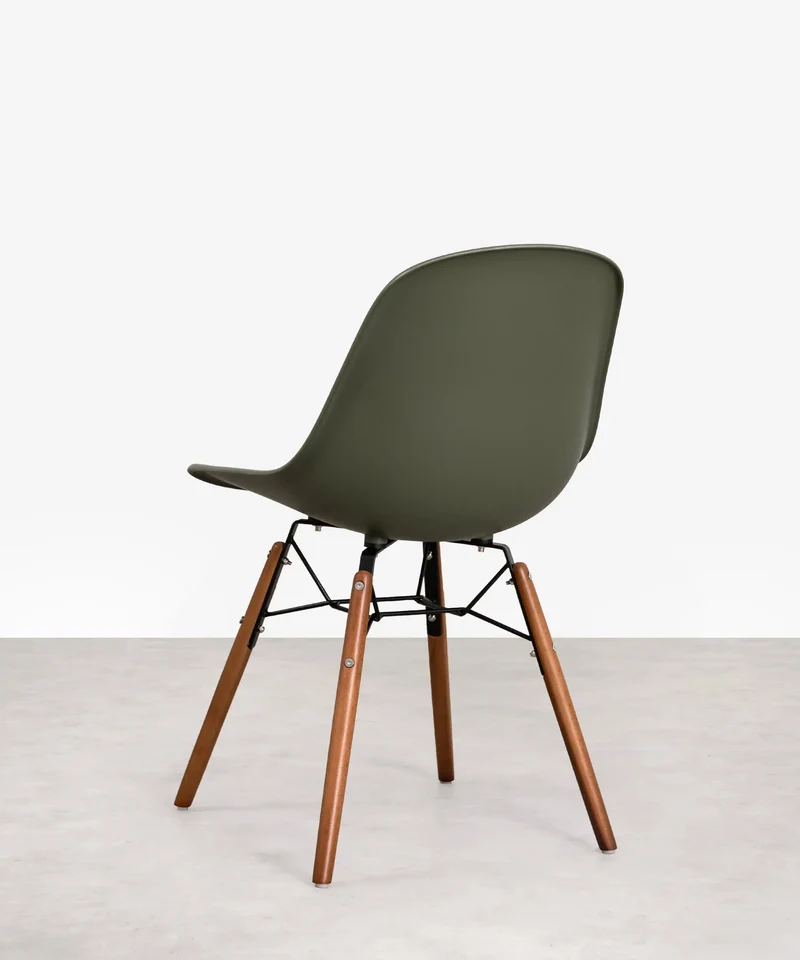 Silla de Polipropileno y Madera Elon