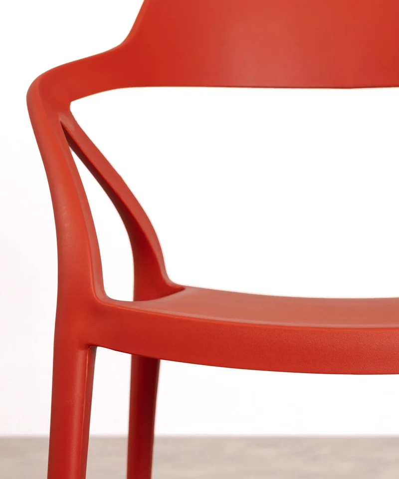 Silla de Polipropileno con Reposabrazos Grace