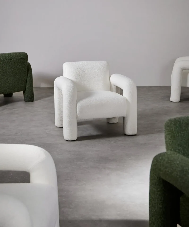 Sillón Tapizado con Reposabrazos Cloud