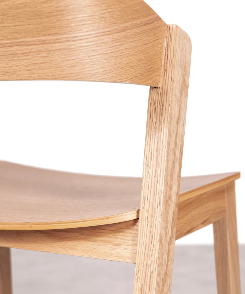 Silla de comedor en Madera con Reposabrazos Renzo