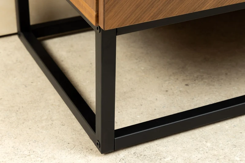 Buffet industriel GRANDEZZA 180cm noyer naturel métal noir beaucoup de rangements