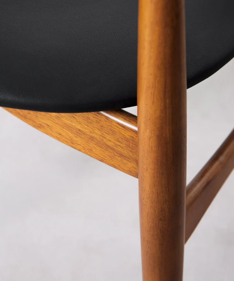 Silla de Comedor en Madera Acolchada Kyoto