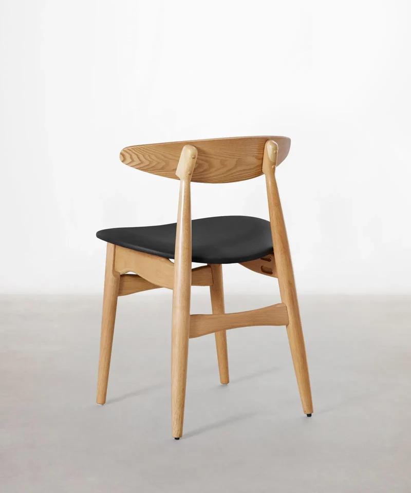 Silla de Comedor en Madera Acolchada Kyoto