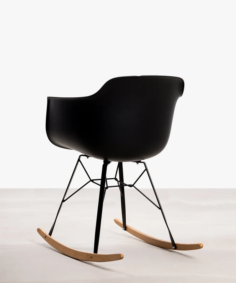 Silla de Polipropileno con Reposabrazos Elon Arms