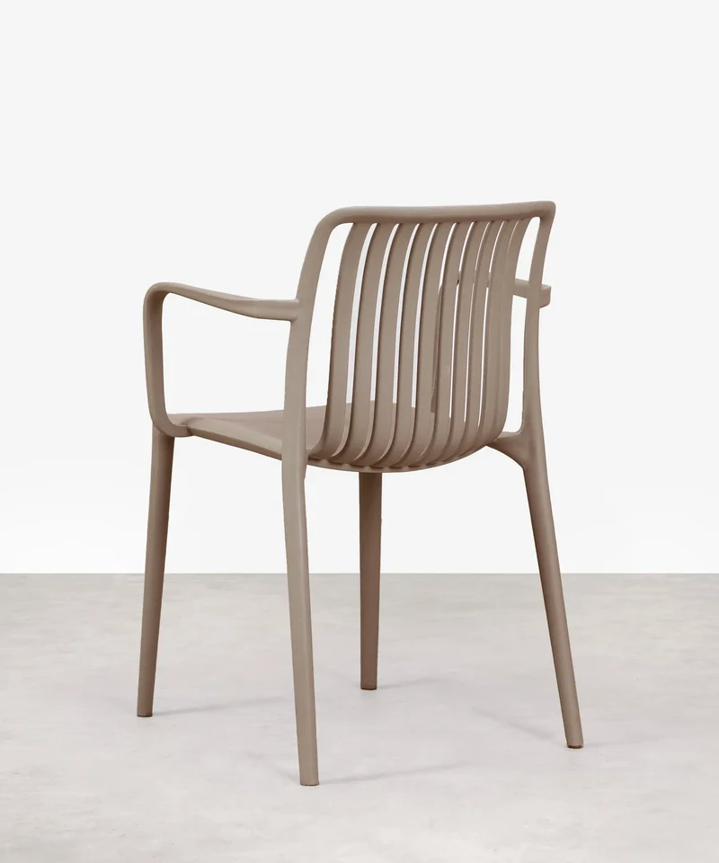 Silla de Polipropileno con Reposabrazos Kora Arms