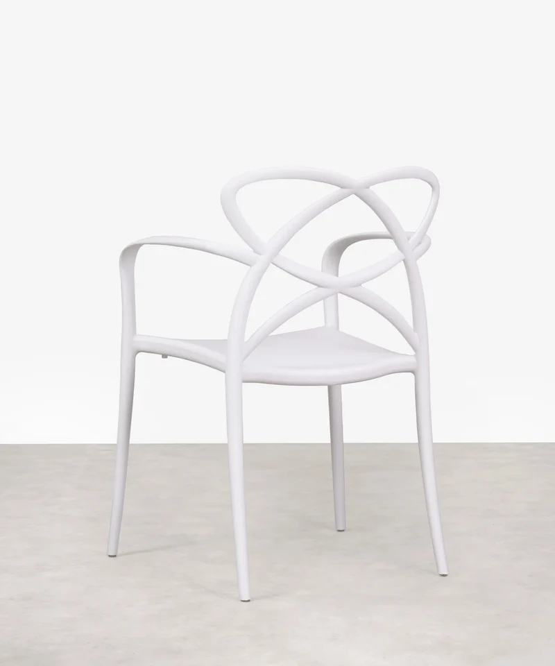 Silla de Polipropileno con Reposabrazos Maestro Arms