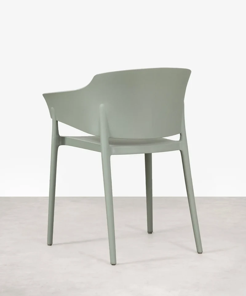 Silla de Polipropileno con Reposabrazos Liam