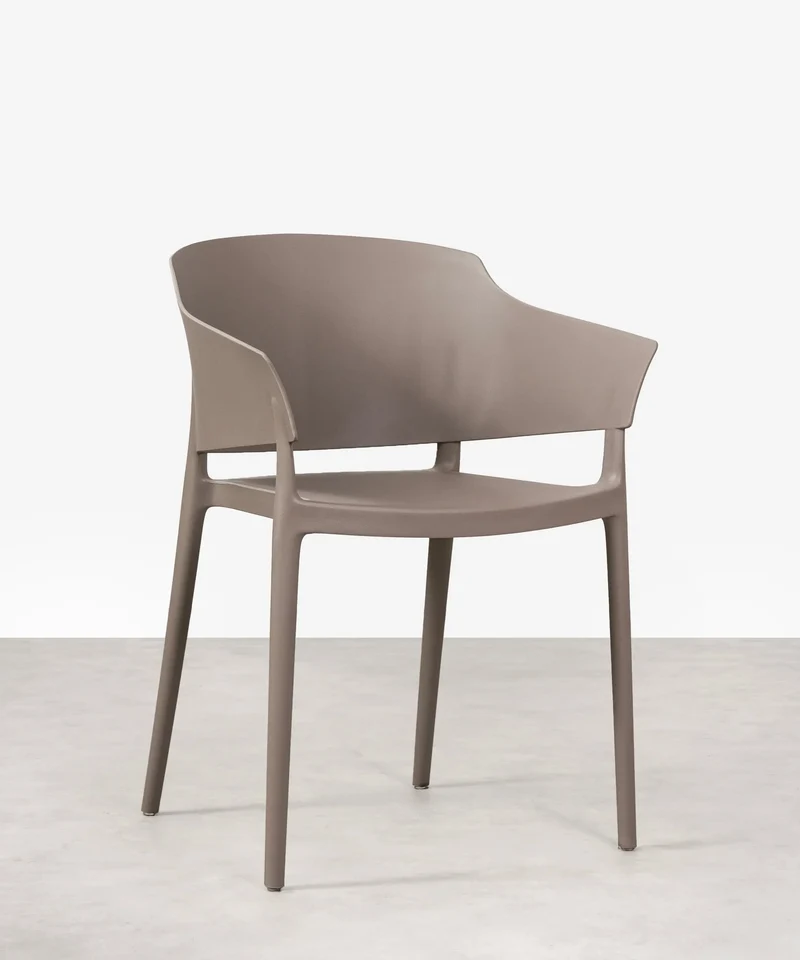 Silla de Polipropileno con Reposabrazos Liam