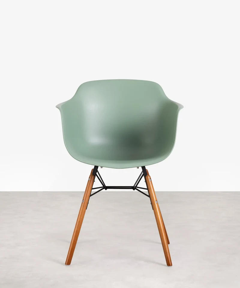 Silla de Polipropileno y Madera con Reposabrazos Elon Arms