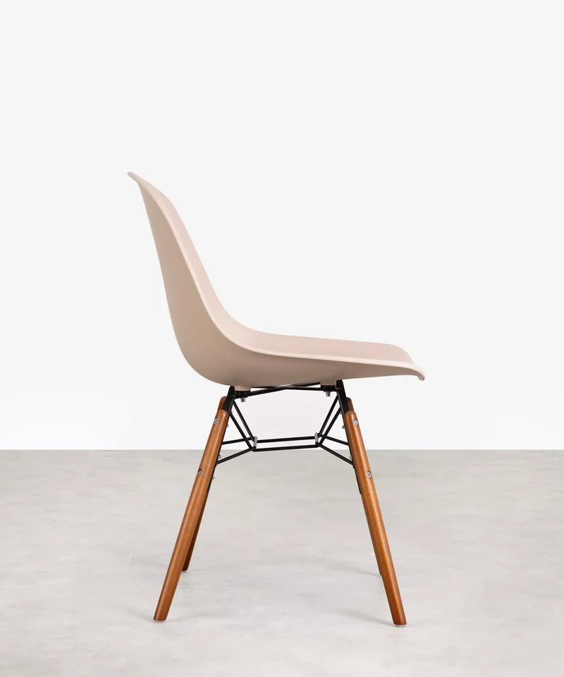 Silla de Polipropileno y Madera Elon