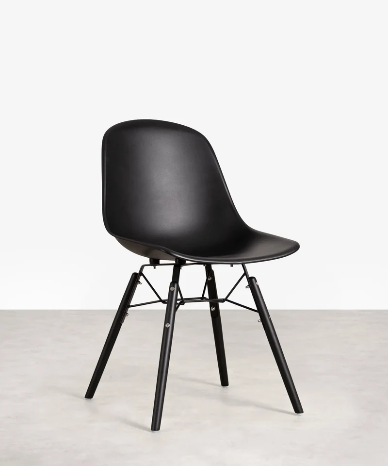 Silla de Polipropileno y Madera Elon