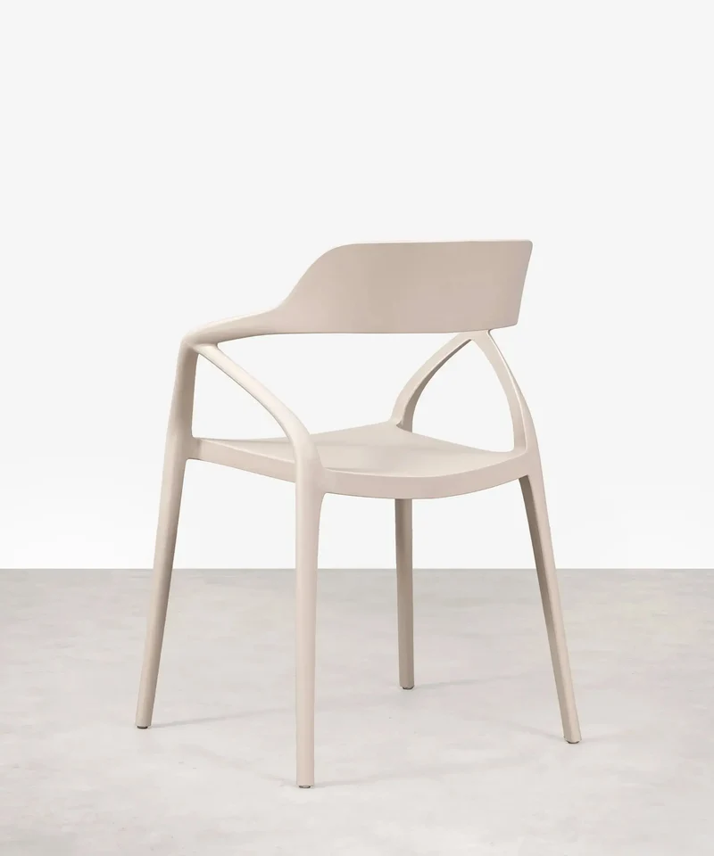 Silla de Polipropileno con Reposabrazos Grace