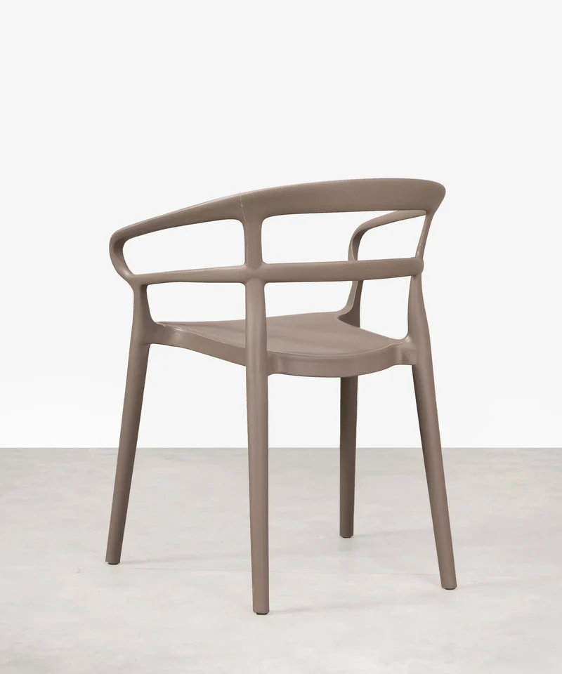 Silla de Polipropileno con Reposabrazos Nil