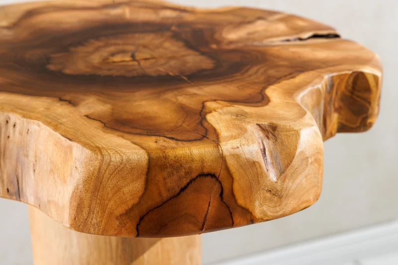 Table d'appoint en bois massif ROOT 70cm en teck naturel en bois de racine au design sur pilotis