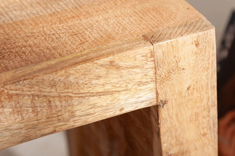 Table d'appoint artisanale S 60cm en bois de manguier massif avec étagère réglable