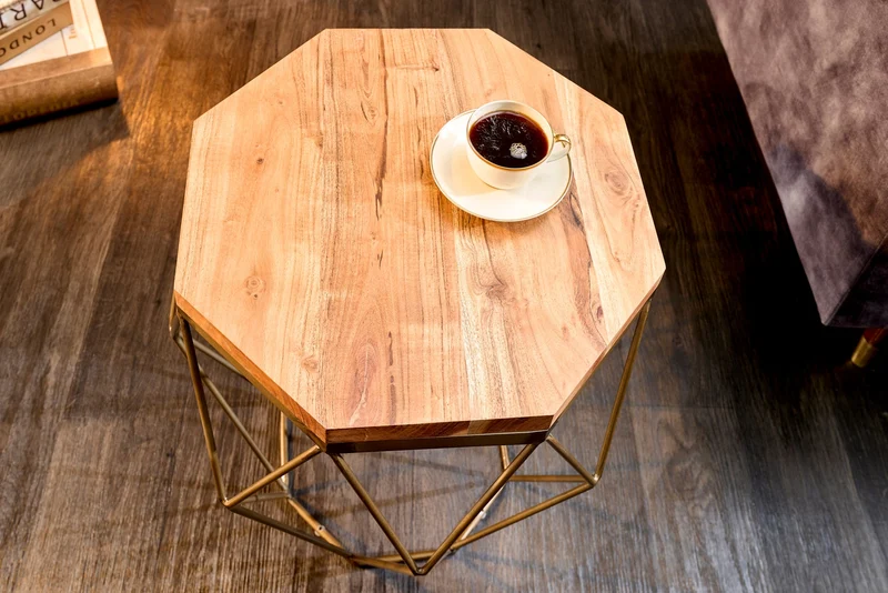 Table d'appoint abstraite DIAMOND 50cm bois massif d'acacia naturel structure métal laiton