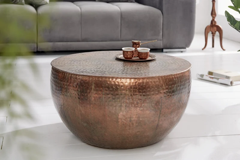 Table basse ronde ORIENT II 60cm en métal flammé cuivré martelé design fait main