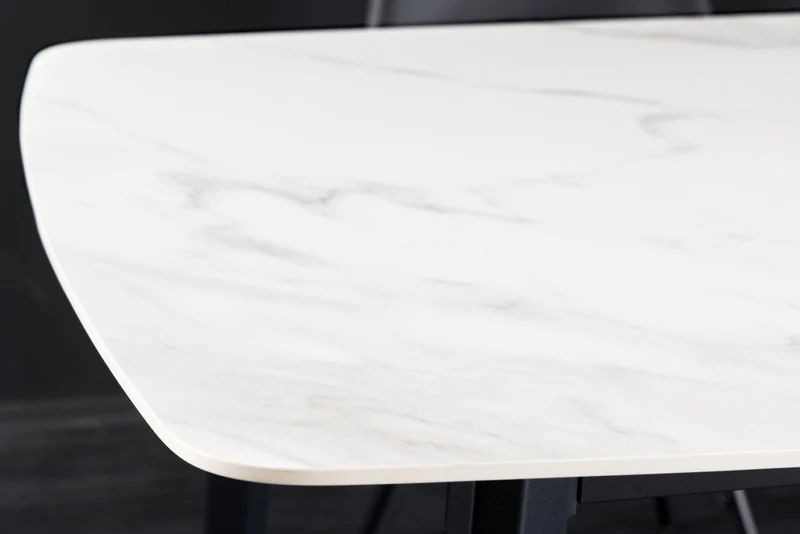 Table à manger MILANO 160 cm marbre blanc céramique structure métal noir