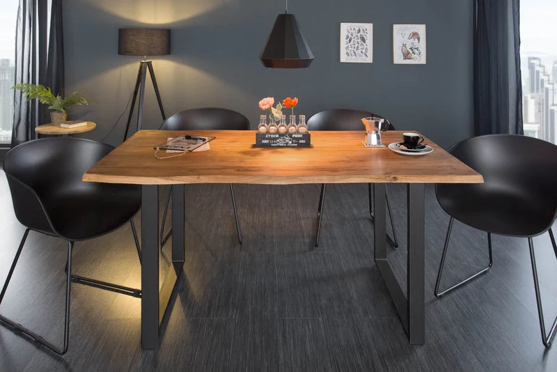 Table à manger en bois massif MAMMUT 160 cm en acacia sauvage design industriel plateau de table 2,6 cm bord d'arbre