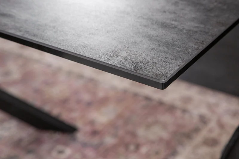 Table à manger extensible EUPHORIA 180-220-260cm en céramique de lave anthracite fabriquée en Italie