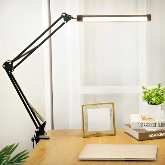 Lampe de bureau design - LumiArch™