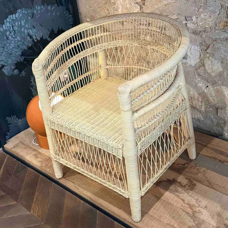 FAUTEUIL ROTIN