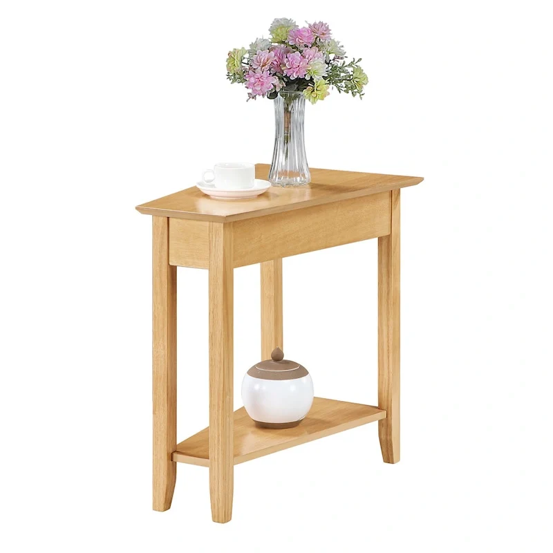 Table d'appoint traditionnelle en forme de coin avec étagères