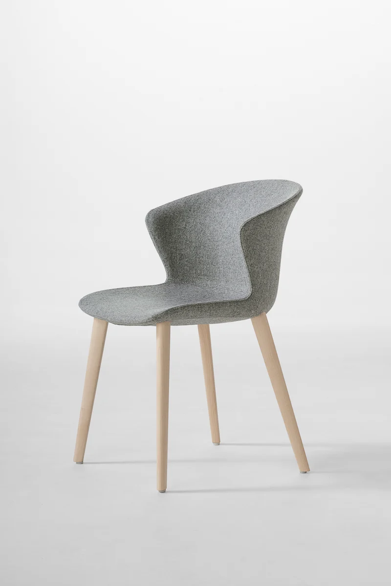 Chaise rembourrée Kicca Plus - Pieds bois