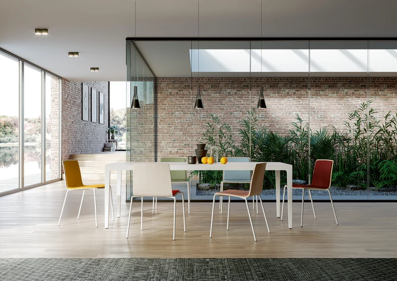 Chaises en bois Yo Wood & Tissu