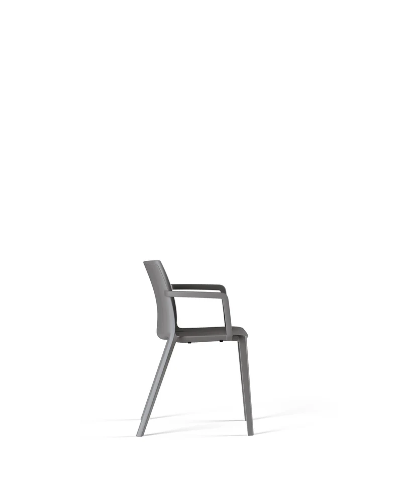 Chaise empilable en polypropylène Ador
