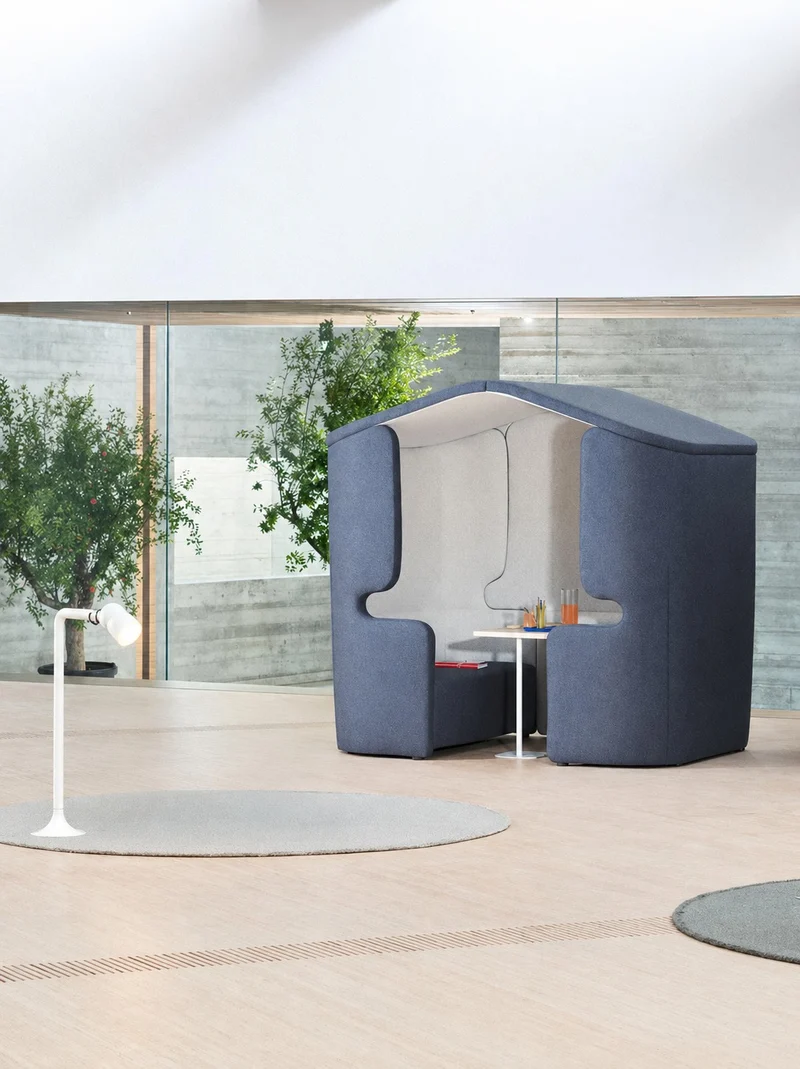 Alcôve acoustique Zen 4 pers bicolore + table blanche