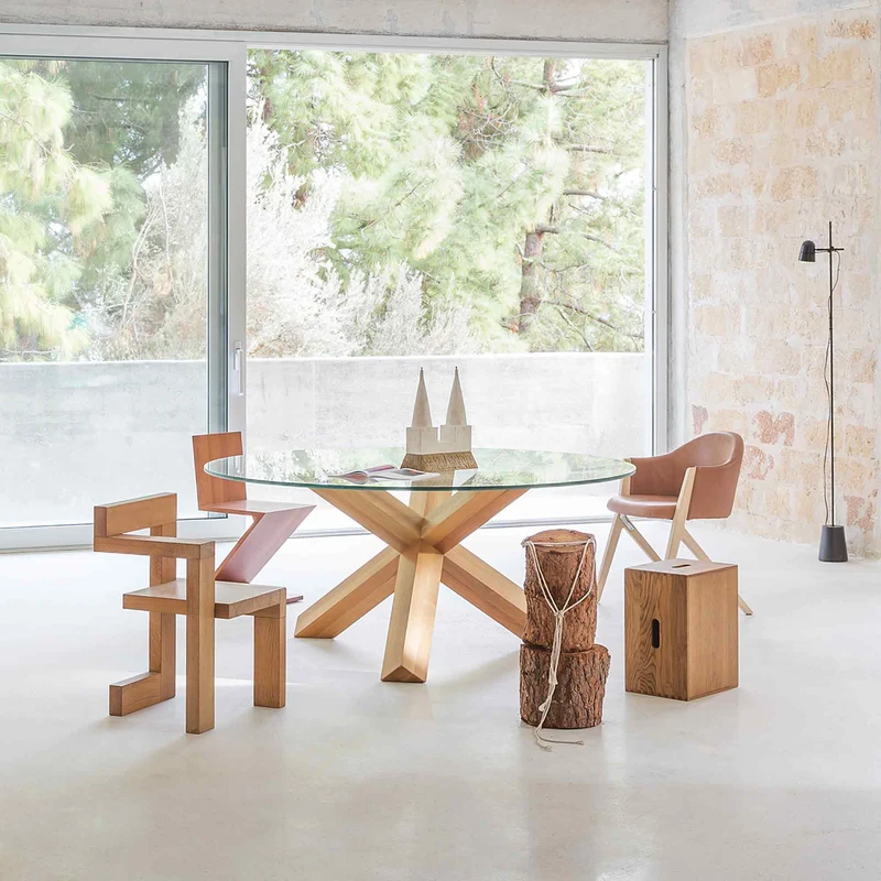 Stool - "14, Tabouret Maison du Brésil", designed by Le Corbusier for Cassina