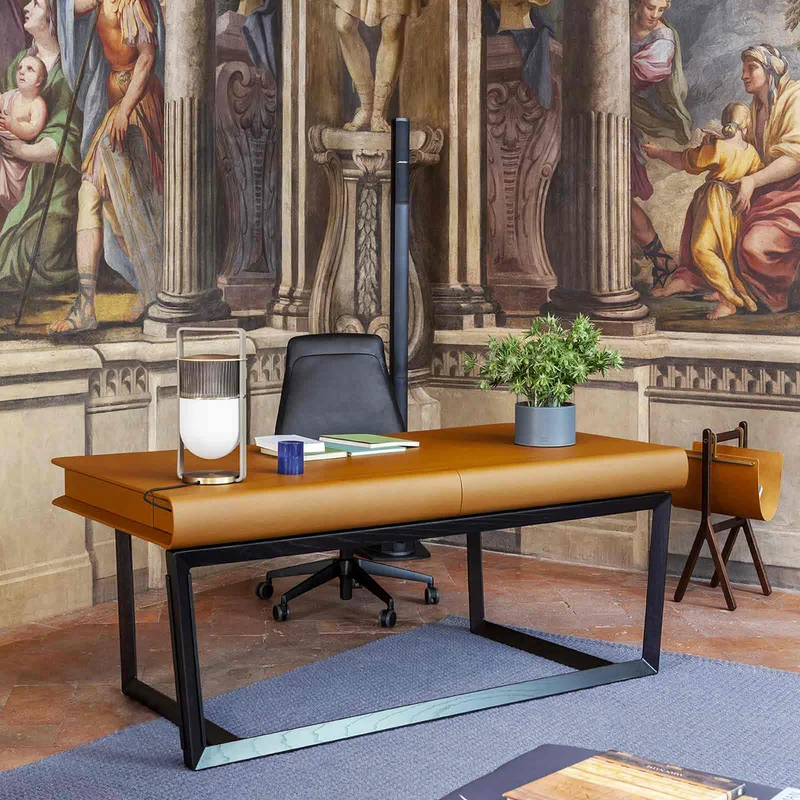 Leather Desk PEEK A BOOK by Roberto Lazzeroni for Poltrona Frau