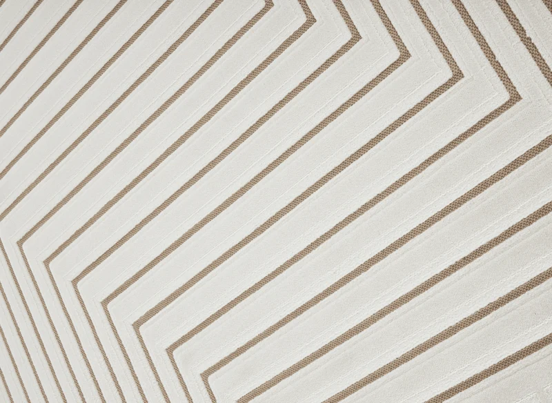 Tapis blanc écru à motifs chevrons 200 x 290 cm AMELIO