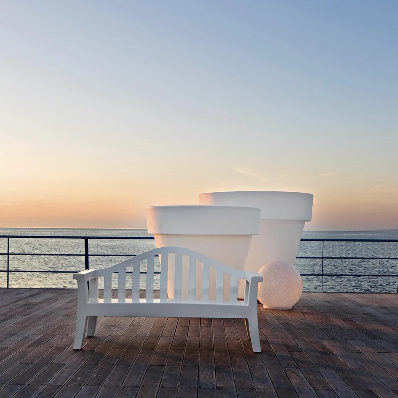 Bench GIULIETTA by Paolo Rizzatto for Serralunga