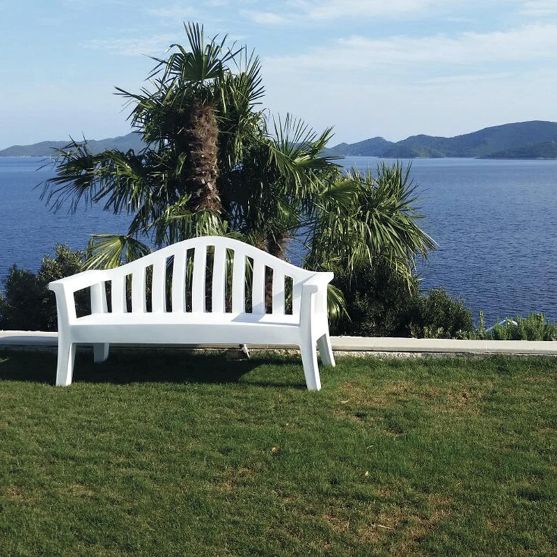 Bench GIULIETTA by Paolo Rizzatto for Serralunga