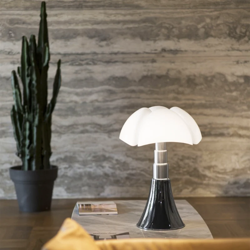 Table and Floor Lamp PIPISTRELLO 66-86 cm by Gae Aulenti for Martinelli Luce