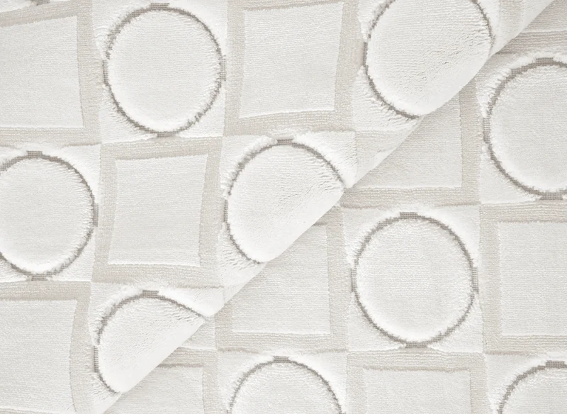 Tapis blanc écru à formes géométriques 192 x 290 cm KAELIES