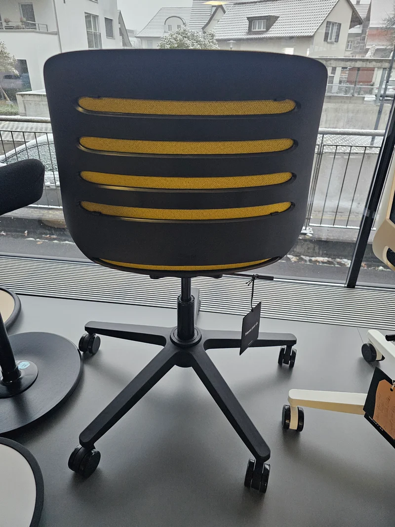 Aeris Numo Task mit Säule