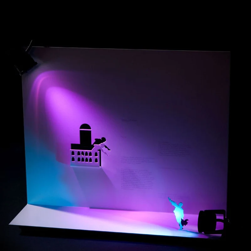 Table Lamp PORTABLE DRAMA - Romeo and Juliet by Lettera G